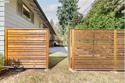 3360 NE 133rd Ave, Portland, OR 97230 - Photo 37