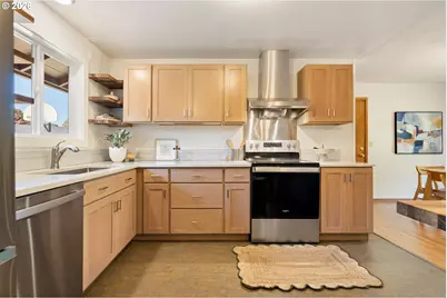 3360 NE 133rd Ave, Portland, OR 97230 - Photo 7