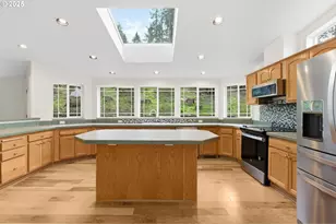 35986 Enterprise Rd, Creswell, OR 97426 - Photo 17