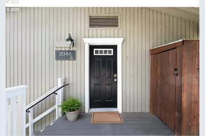 2046 W 14th Pl, Eugene, OR 97402 - Photo 1