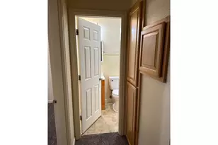 2046 W 14th Pl, Eugene, OR 97402 - Photo 15