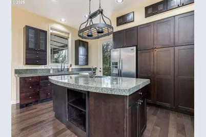 4353 M Dr, Washougal, WA 98671 - Photo 5