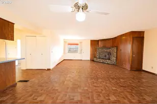 13882 S Rock Creek Ln, Haines, OR 97833 - Photo 5