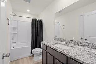 28 NE 134th Pl, Portland, OR 97230 - Photo 35