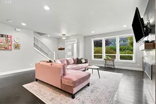 9034 SW 49th Ave, Portland, OR 97219 - Photo 5