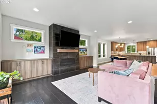 9034 SW 49th Ave, Portland, OR 97219 - Photo 7