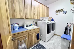 15843 Hunt Mountain Ln, Baker City, OR 97814 - Photo 11