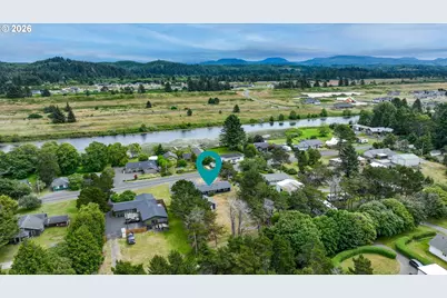 90364 Lewis Rd, Warrenton, OR 97146 - Photo 3