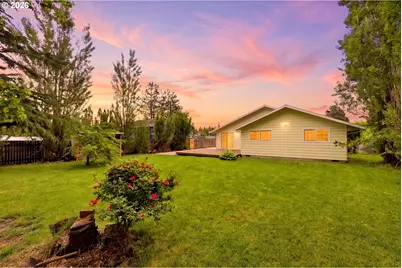 405 SE 21st St, Troutdale, OR 97060 - Photo 29