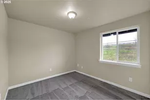 1725 Allea Dr, Eugene, OR 97404 - Photo 29