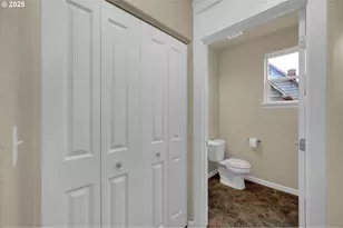 1725 Allea Dr, Eugene, OR 97404 - Photo 7