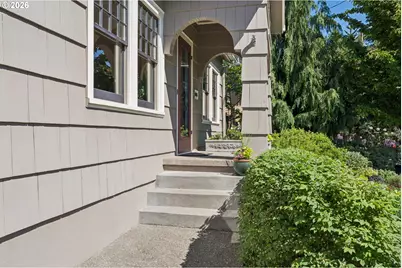 905 SE 71st Ave, Portland, OR 97215 - Photo 5