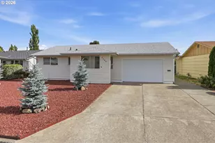 2049 W Hayes St, Woodburn, OR 97071 - Photo 3