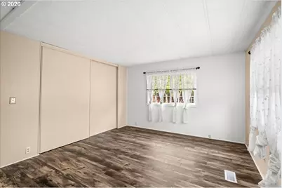 1055 N Lockhaven Dr, Keizer, OR 97303 - Photo 17