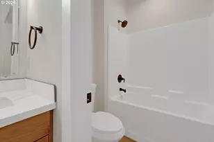 845 Forest Heights St, Sutherlin, OR 97479 - Photo 27