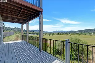 845 Forest Heights St, Sutherlin, OR 97479 - Photo 37