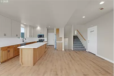 845 Forest Heights St, Sutherlin, OR 97479 - Photo 15