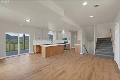 845 Forest Heights St, Sutherlin, OR 97479 - Photo 13