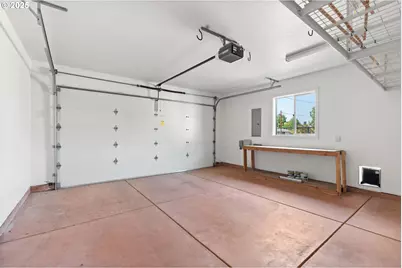 2721 La Darrah St, Eugene, OR 97404 - Photo 37