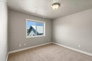 2721 La Darrah St, Eugene, OR 97404 - Photo 33