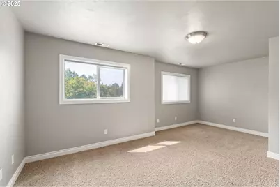 2721 La Darrah St, Eugene, OR 97404 - Photo 31