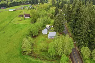 430 Carnine Rd, Castle Rock, WA 98611 - Photo 23