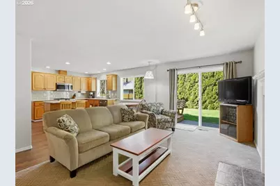 448 SE 24th Ave, Hillsboro, OR 97123 - Photo 9