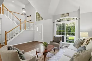 448 SE 24th Ave, Hillsboro, OR 97123 - Photo 3