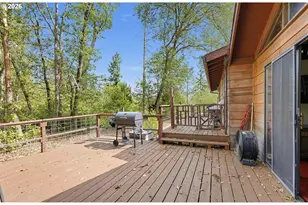 701 Crest Ln, Canyonville, OR 97417 - Photo 39