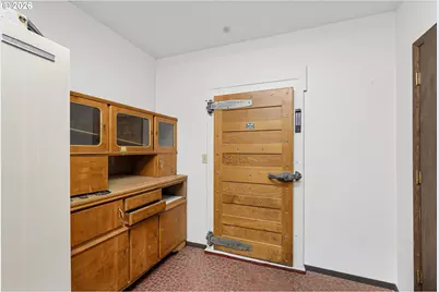 701 Crest Ln, Canyonville, OR 97417 - Photo 33