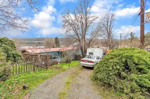 78 Main St, Wishram, WA 98673 - Photo 3