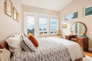 108 Sea Crest Ct, Otter Rock, OR 97369 - Photo 29