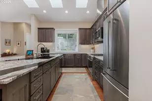 108 Sea Crest Ct, Otter Rock, OR 97369 - Photo 15