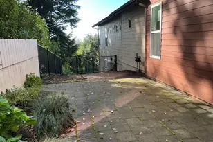 108 Sea Crest Ct, Otter Rock, OR 97369 - Photo 37