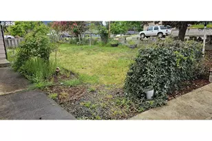 1731 NW Keasey St, Roseburg, OR 97471 - Photo 17