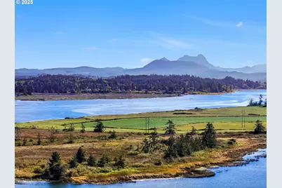 1362 Olney Ave, Astoria, OR 97103 - Photo 3