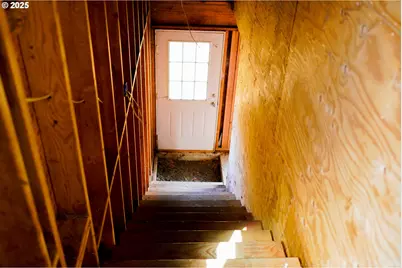 815 E Ave, Powers, OR 97466 - Photo 25