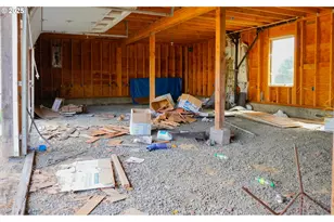 815 E Ave, Powers, OR 97466 - Photo 31