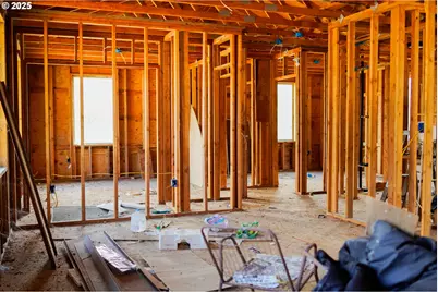 815 E Ave, Powers, OR 97466 - Photo 17