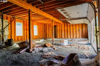 815 E Ave, Powers, OR 97466 - Photo 33