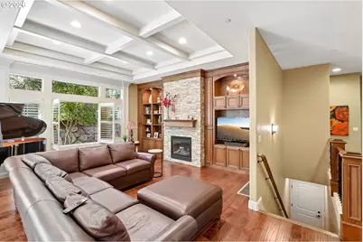 1010 NW 44th Ave, Camas, WA 98607 - Photo 3