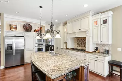 1010 NW 44th Ave, Camas, WA 98607 - Photo 5