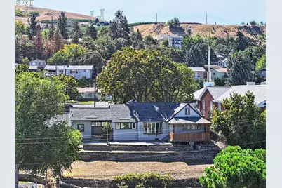 1511 Quinton St, The Dalles, OR 97058 - Photo 1