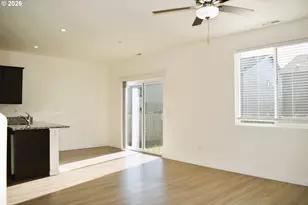 3974 SW Knapp Dr, Gresham, OR 97080 - Photo 5