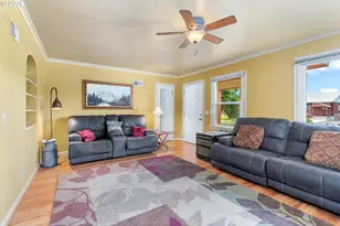 110 E Broadway St, Goldendale, WA 98620 - Photo 13