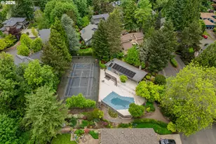 431 SW Colony Dr, Portland, OR 97219 - Photo 39