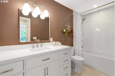 431 SW Colony Dr, Portland, OR 97219 - Photo 13