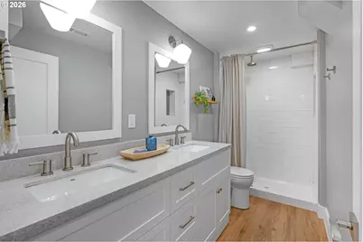 431 SW Colony Dr, Portland, OR 97219 - Photo 13