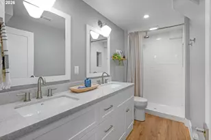 431 SW Colony Dr, Portland, OR 97219 - Photo 13