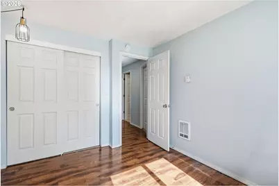 823 SE Polaris Ct, Bend, OR 97702 - Photo 19